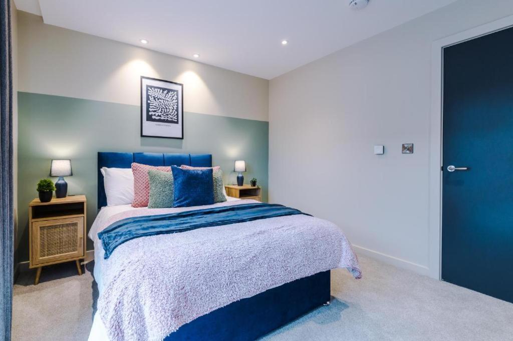 Exquisite Central York Abode Sleeps 6! 외부 사진