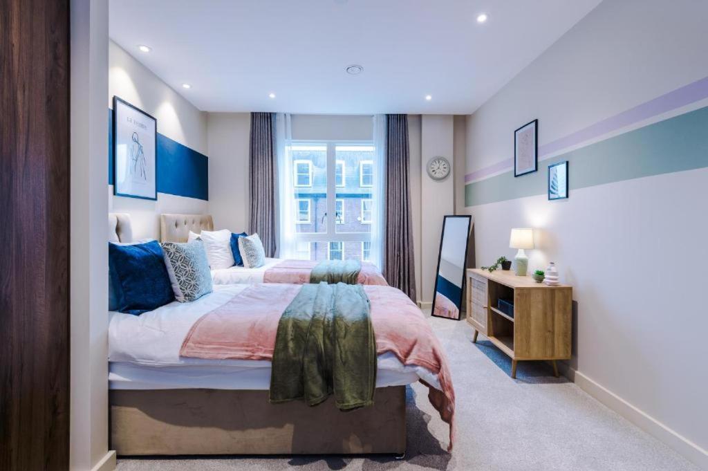 Exquisite Central York Abode Sleeps 6! 외부 사진